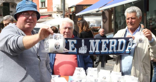 Cabezas de cerdo y carteles de 'judas': El terror por la traición que viviría Çalhanoğlu en su regreso al Milan