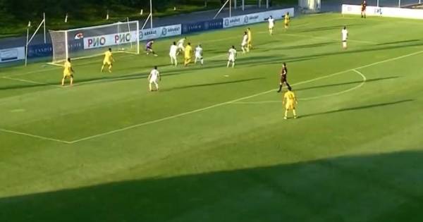 Luis Palma apareció solo en el segundo palo solo para empujar la pelota y darle el empate al Aris FC.