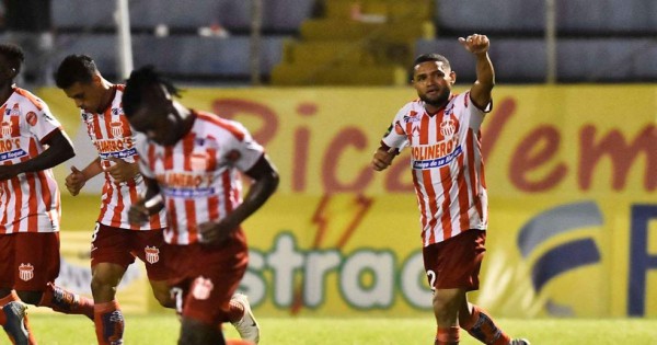 ¡Con un ataque joven! El 11 ideal de la jornada cuatro del torneo Clausura, Vida se roba el show