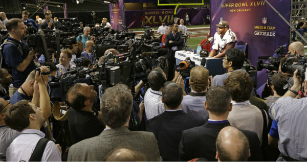 Se calienta el Super Bowl.