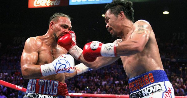 El festejo de Manny Pacquiao tras derrotar a Keith Thurman y el invitado de lujo