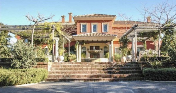 Multimillonario árabe: Zayed, el jeque del Manchester City compra a su octavo club en el mundo