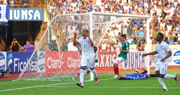 FOTOS: Grandes celebraciones de Honduras ante México en San Pedro Sula