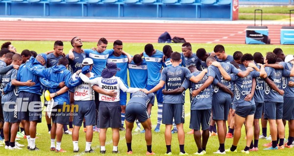 La Selección de Honduras entrena a tope, previo a su amistoso contra Mexico