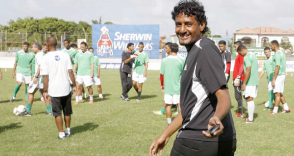 Adalid Puerto abandona las filas del Platense