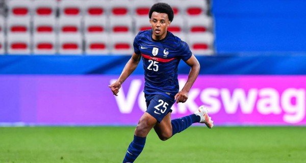 Mercado: Bajas oficiales en Barcelona, millonaria oferta a Mbappé y el fichaje de Sergio Ramos