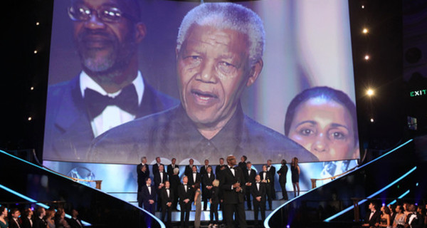 En sorteo, FIFA dará un homenaje póstumo a Mandela