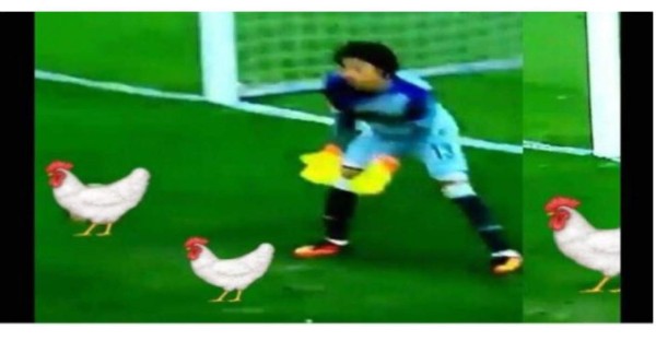 Crueles memes contra 'Memo' Ochoa por 'comerse' otros siete goles
