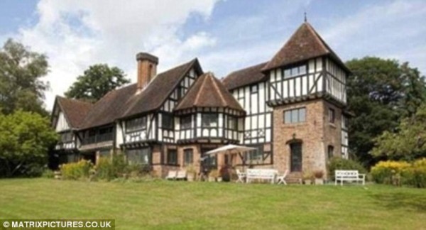 Las espectaculares mansiones donde viven los futbolistas