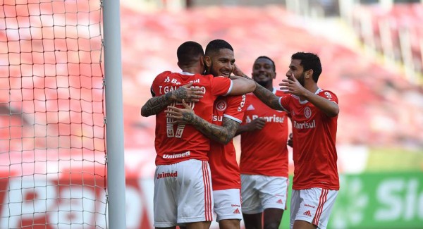 Puesto ridículo para el Real Madrid y Barcelona fuera del top 10: Los mejores clubes del mundo, según IFFHS