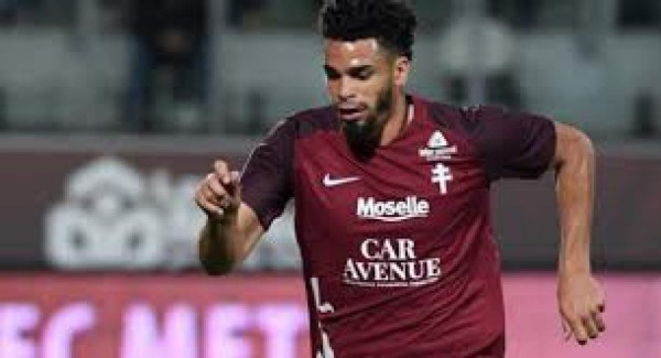 Emmanuel Rivière, verdugo de Honduras, fue seleccionado francés junto a Griezmann