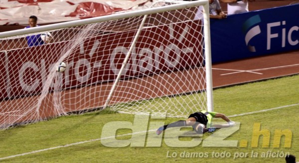 Las mejores imágenes del Honduras-El Salvador en el Olímpico