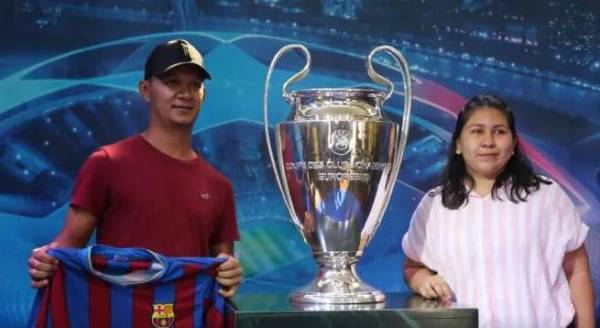 Pepsi sigue rompiendo esquemas al traer la Copa de la UEFA Champios League a Honduras