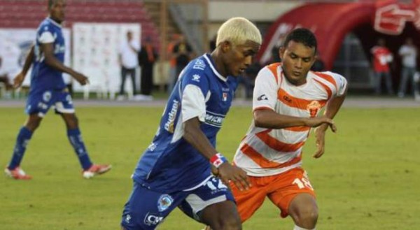 Los jugadores encargados de utilizar la camiseta 10 en los principales clubes de Centroamérica