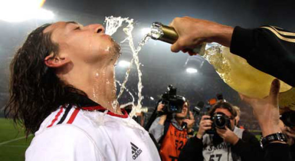 Se acabó la sequía: ¡Milan campeón en Italia!