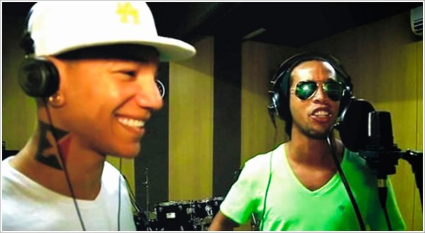 La trayectoria de Ronaldinho en imágenes