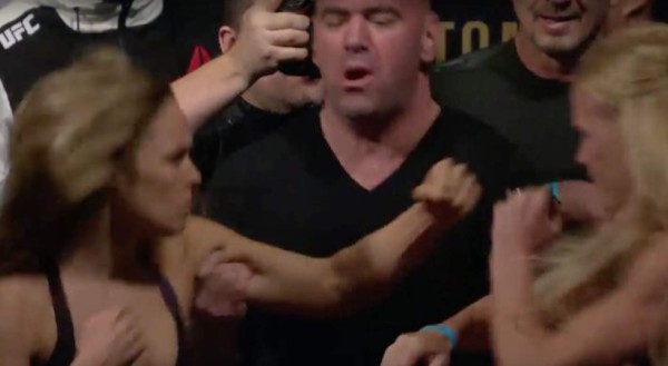 FOTOS: Ronda Rousey recibió golpe en el rostro previo a su combate