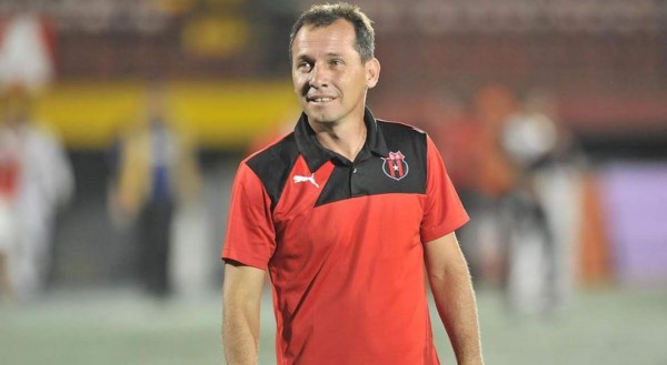 ¿Qué se hicieron? El presente de grandes futbolistas centroamericanos en el retiro