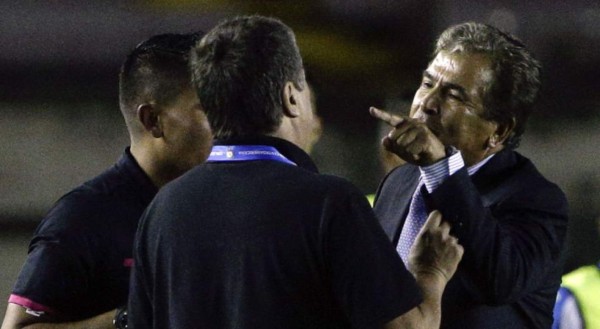 Todo lo que debes saber de la pelea entre 'Bolillo' Gómez y Jorge Luis Pinto