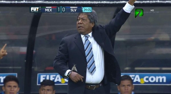 La 'mascota' que acompaña a Primi Maradiaga en el Azteca