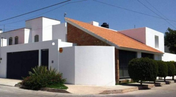 Los increíbles regalos que recibió Rubí en su fiesta de 15 años