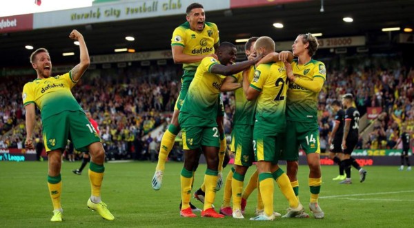 Premier League: Los precios elevados que pagan los niños para salir con los futbolistas