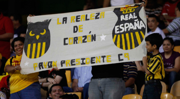 Ambiente del Real España-Olimpia