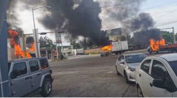 Caos y balaceras en Culiacán: Una tarde de terror tras captura del hijo del Chapo Guzmán