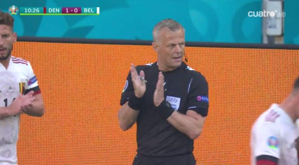 Minuto de aplausos y pancartas gigantes: El conmovedor homenaje a Eriksen durante el Dinamarca-Bélgica