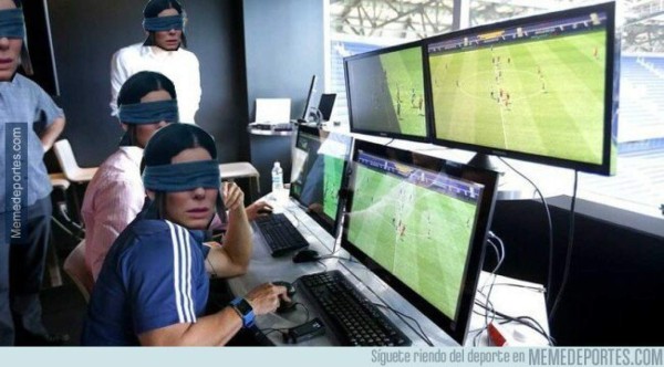 Los memes destrozan a Casemiro y le 'regalan' un Oscar por su clavado contra Levante