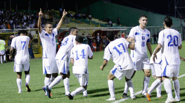 ¡Eddie Hernández salvó a Honduras!