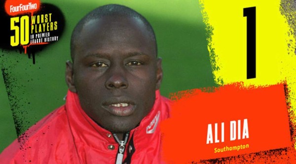 Con un hondureño: Los peores jugadores de la historia de la Premier League, según Four Four Two