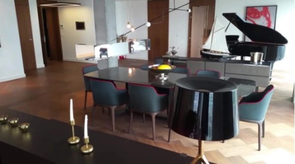 El lujoso apartamento de $8.5 millones de Lewandowski que tiene hasta un simulador de golf