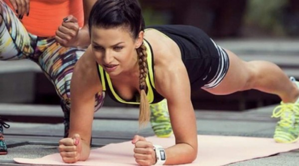 Conoce a la bella esposa de Lewandowski que es toda una sensación en su país