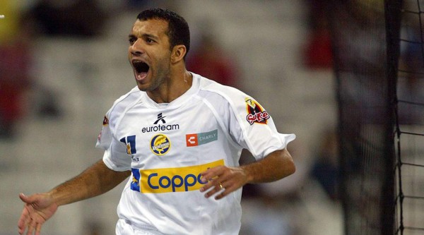 Con dos hondureños: Aficionados mexicanos que lamentan la salida de estos extranjeros de Liga MX