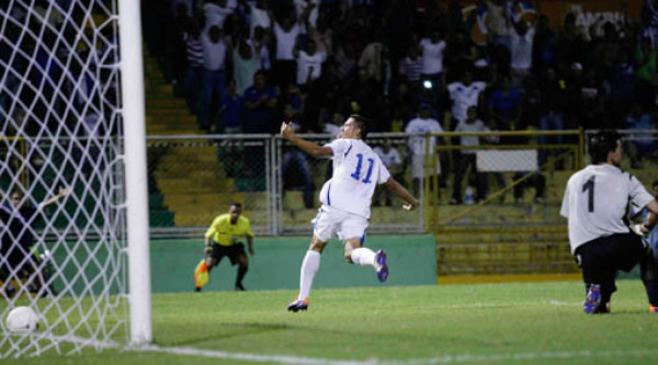 ¡Eddie Hernández salvó a Honduras!