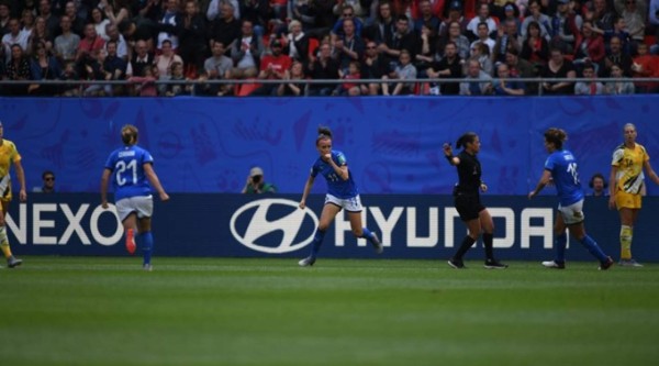 EN FOTOS: Así fue el debut de Melissa Pastrana en el Mundial femenino de Francia