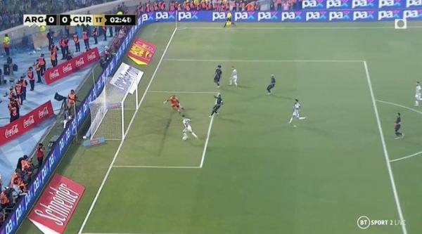 Así fue el fallo de Lautaro Martínez en el partido Argentina-Curazao.