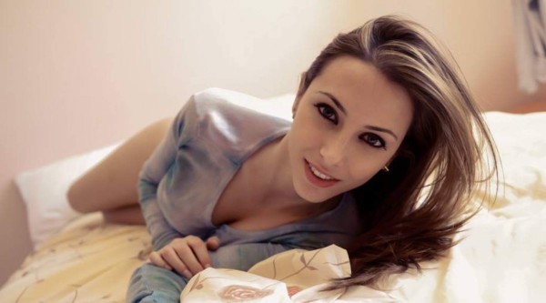 BELLEZAS: Las mamacitas que tienen de cabeza a los cracks