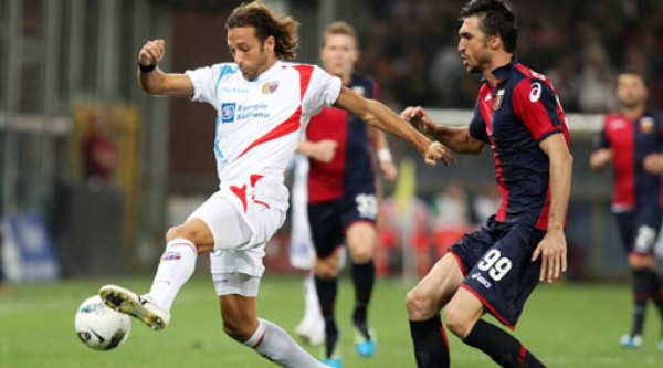 David Suazo debutó con la camisa del Catania