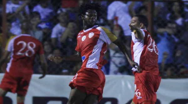 'Kalimba' dejó tendido al Olimpia