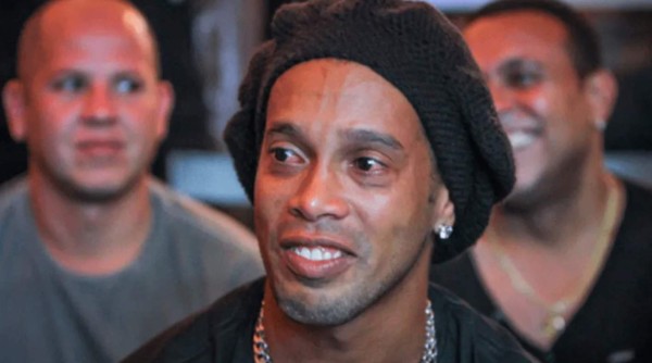 Preocupación por Ronaldinho: el drama que está viviendo desde la muerte de su madre por Covid-19