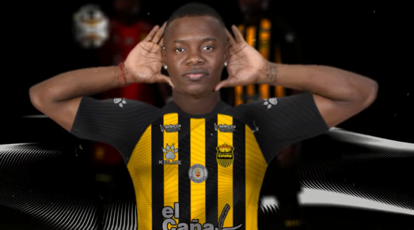 FOTO: Jersey de local del Real España para la temporada 22/23.