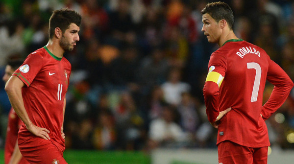 Portugal de Cristiano se condena al repechaje
