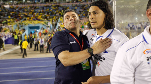 Roger Espinoza: 'Desde el primer día en la Selección, mi vida cambió”