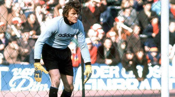 Especial: Carlo Costly y el regreso de grandes referentes a sus selecciones