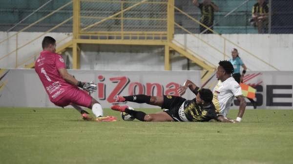 Real España terminó perdonando y Génesis FC le sacó el empate en el inicio del torneo Clausura
