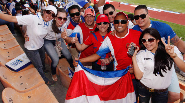 EN VIVO: ¡El estadio Olímpico ya se comienza a llenar!