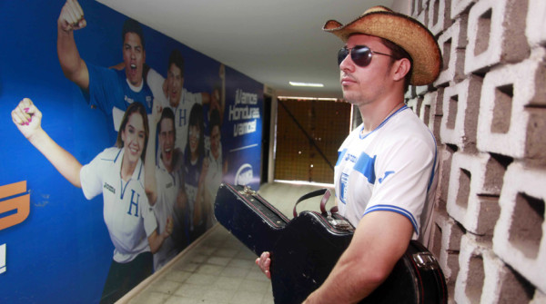 La canción de Polache a la Selección: Yo le voy a la H