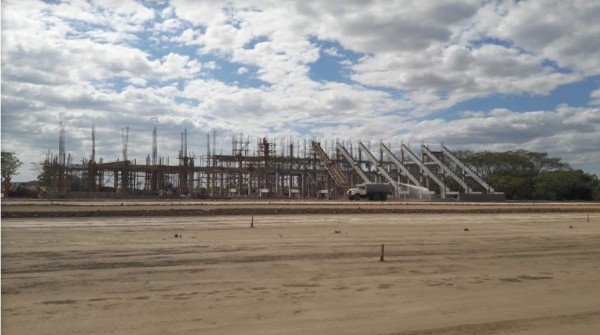 Así avanza la construcción del nuevo y bonito estadio en Choluteca